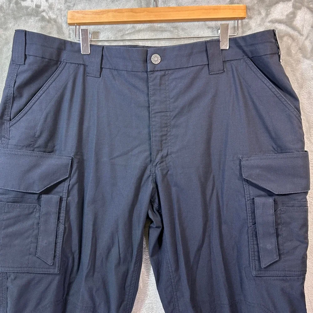First Tactical V2 Mens Tactical Cargo Pants Black Size 42x31 Utility Workwear